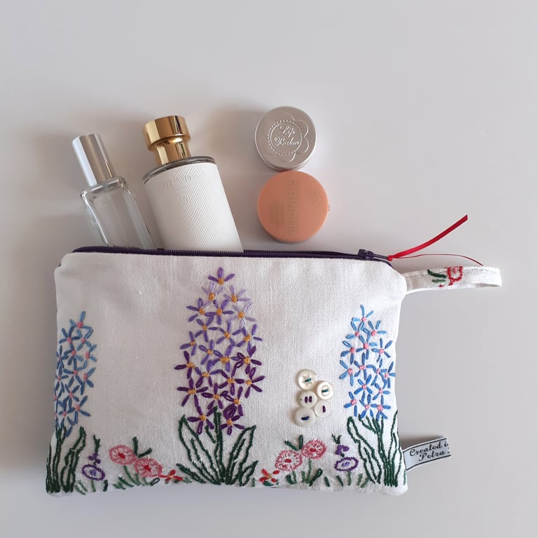 Make up bag or zip purse upcycled from floral vintage embroidery