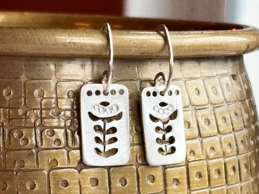 Folk flower drop earrings