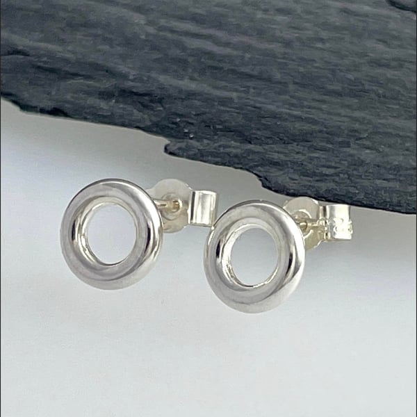 Sterling Silver Circle Ear Stud Earrings 10mm - Plain- Smooth - Handmade UK