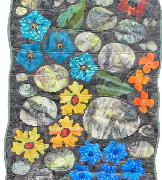 Rockery Garden Wall Quilt (D)
