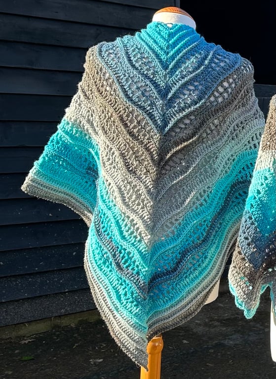 Blue Aquarius soft wool Triangle Lace and Texture Shawl Wrap