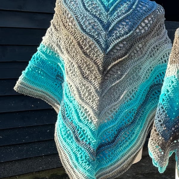 Blue Aquarius soft wool Triangle Lace and Texture Shawl Wrap
