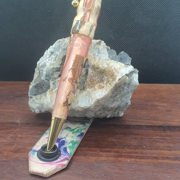 Resin and wood pen