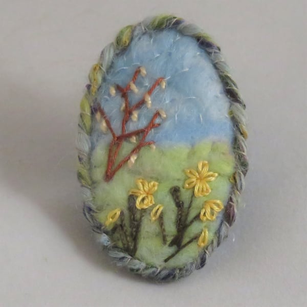 SALE Daffodils Brooch -embroidered on felted background