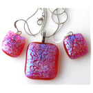 Dichroic Glass Pendant Earring Set 086 Raspberry shimmer, Silver Plated Chain