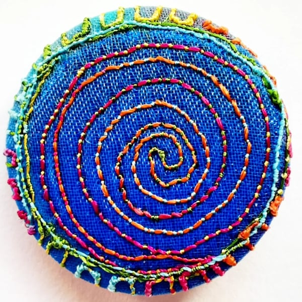 Badge One Inch Fabric Badge with Free Machine Embroidery 