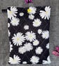 Padded Book Sleeve, Cover, Pouch Pretty Daisy pattern for your paper back books - Image 1