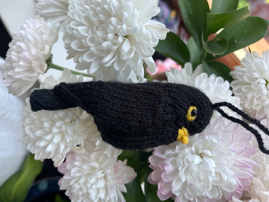 Blackbird hand knit tree decoration 