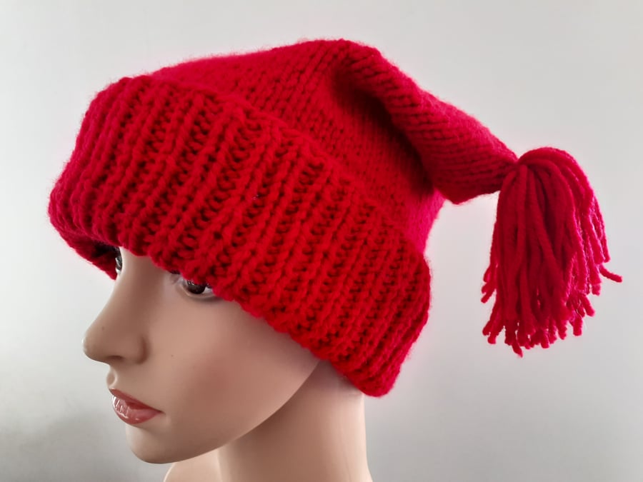 BOBBLE HAT, Slouchy hat, Pom pom hat chunky knit hat tassle hat