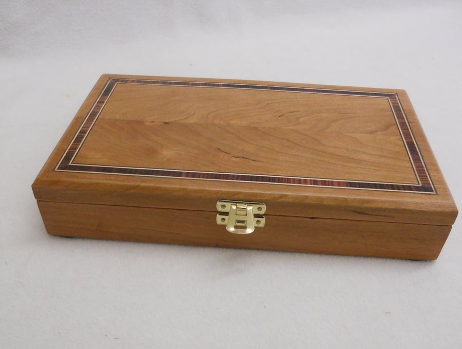 Earring box in solid Cherry