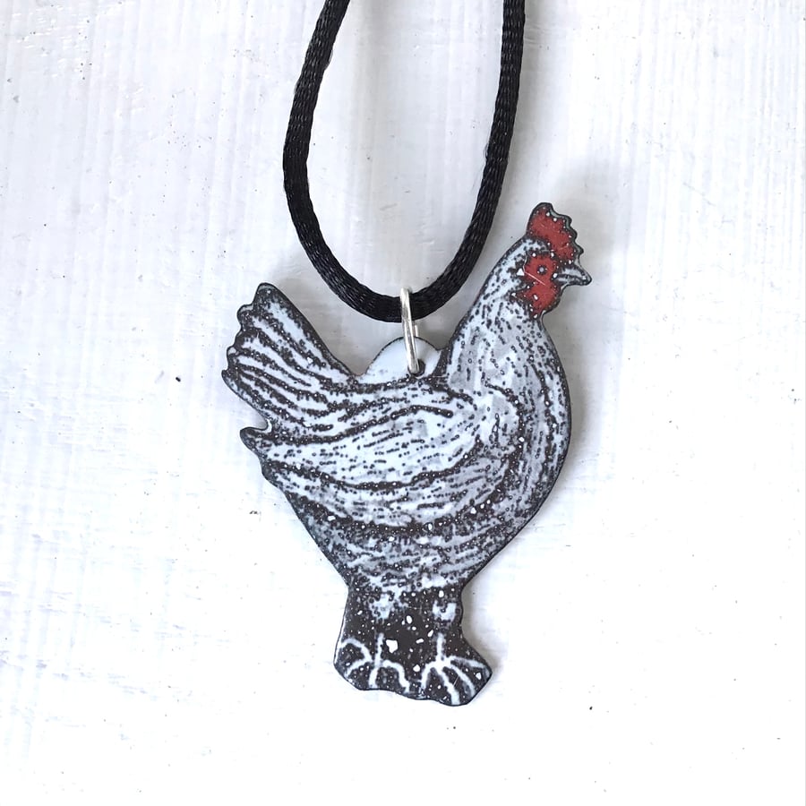 Chicken Pendant - Bird-shaped Pendant in Enamels