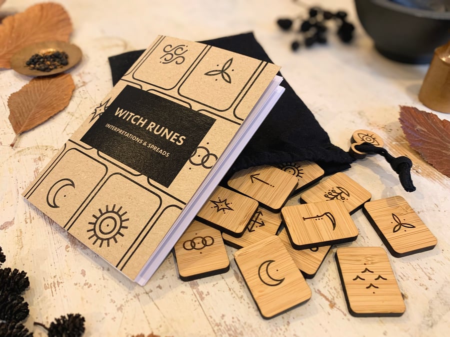 Witch Runes Divination Set