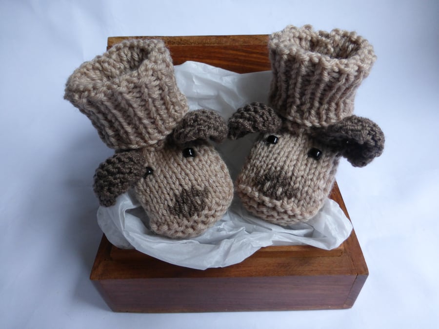 KNITTING PATTERN for Puppy Dog Baby Booties