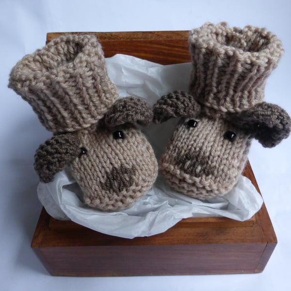 KNITTING PATTERN for Puppy Dog Baby Booties