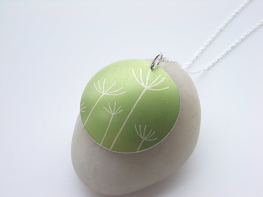 Dandelion pendant necklace in green