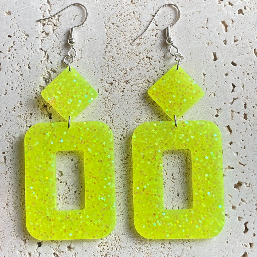 Party Glow Earrings - Range : Kioko