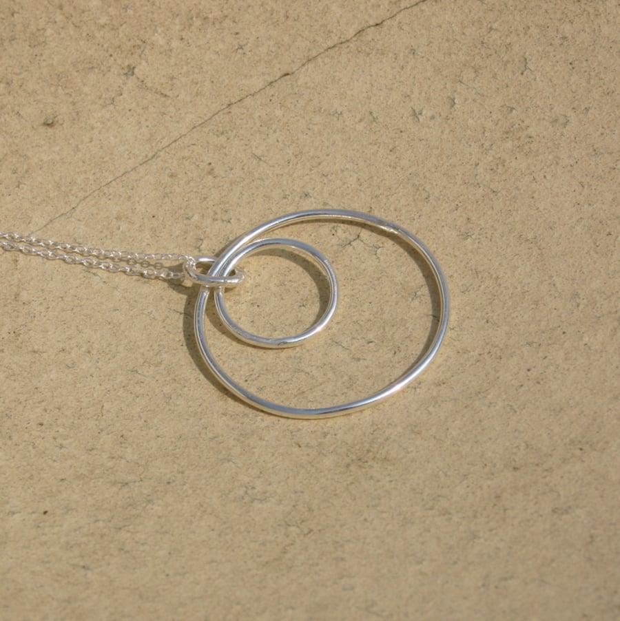 Silver circles pendant
