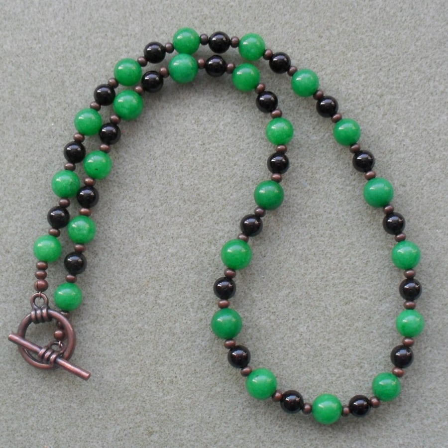 Green Quartzite And Black Agate Antique Copper Tone Necklace