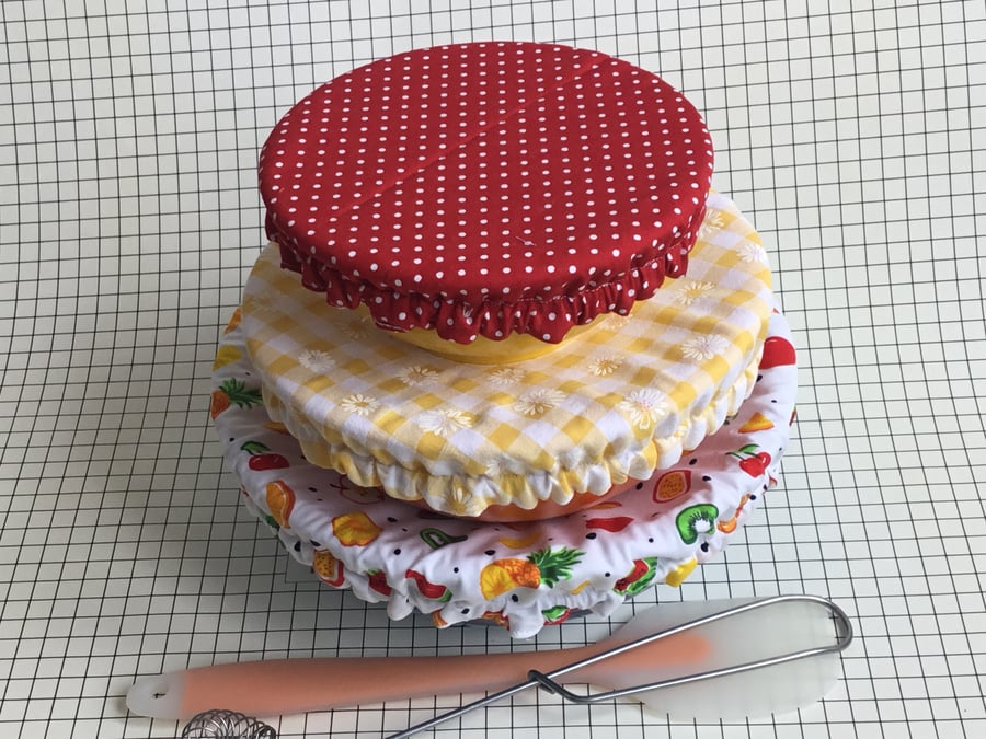 Set of 3 reusable bowl covers to keep food fresh and safe. Oranges and lemons
