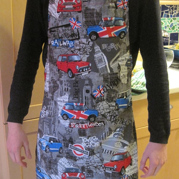 GAYPRON Apron in Benartex Fabric featuring London Bridge Mini Cars UK Union Jack