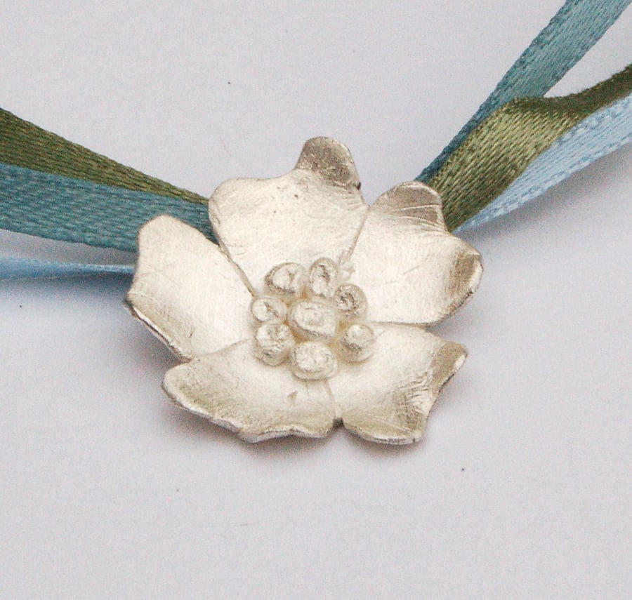 Silver Flower Necklace