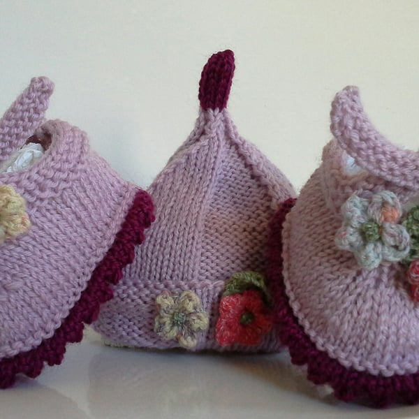 Luxury Baby Girl's 'Jaeger'  Hat & Shoe set  3-9 months size
