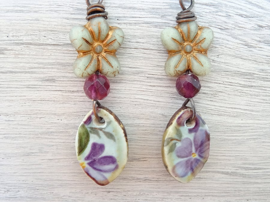 Daisy Earrings, Ceramic Earrings, Floral Earrings, Mint and Lilac Earrings.
