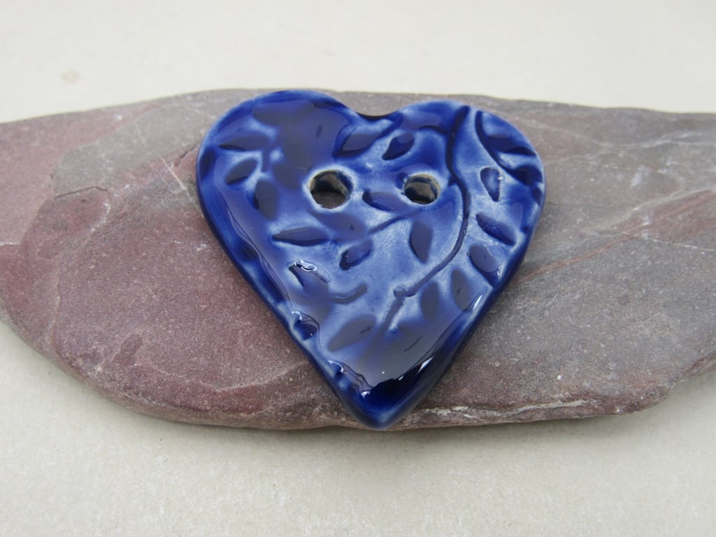 Medium Cobalt Blue Leaf Sprig Texture Heart Shaped Ceramic Button