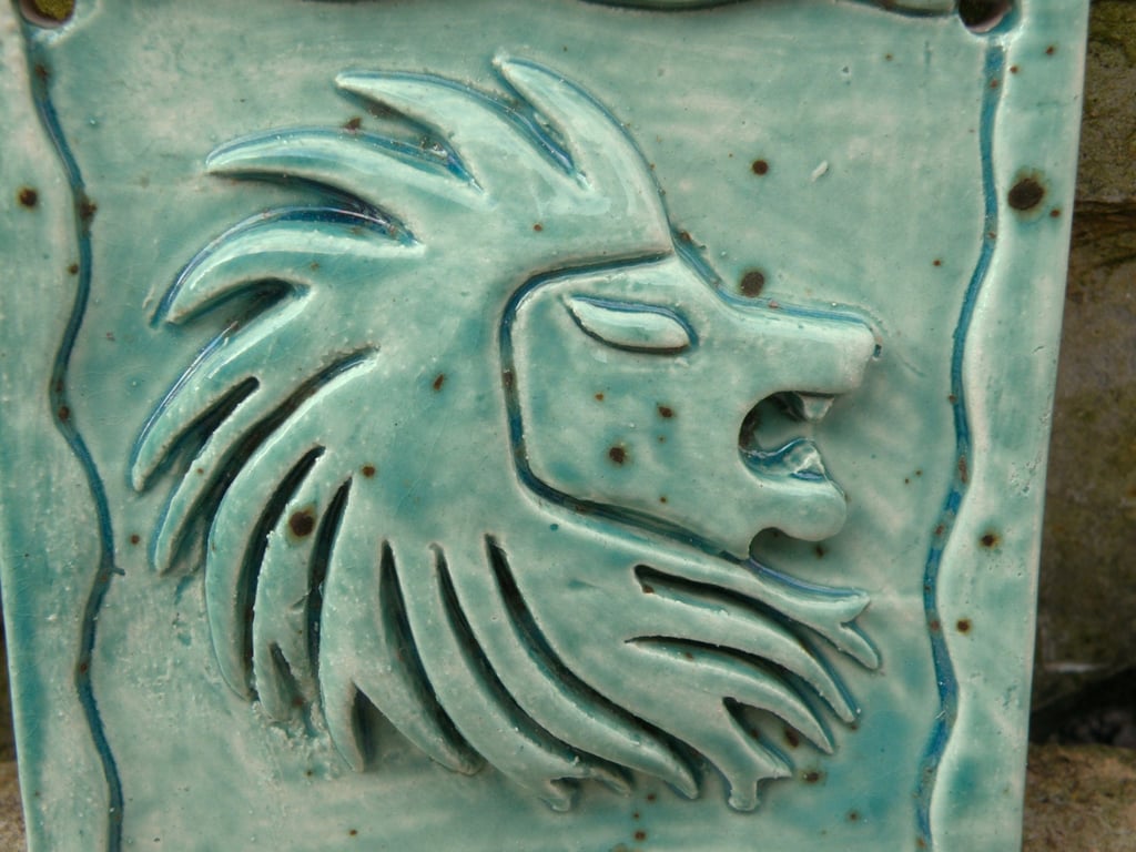 Zodiac wall plaque LEO July 24 - August 23 hanging decoration shelf decoration  