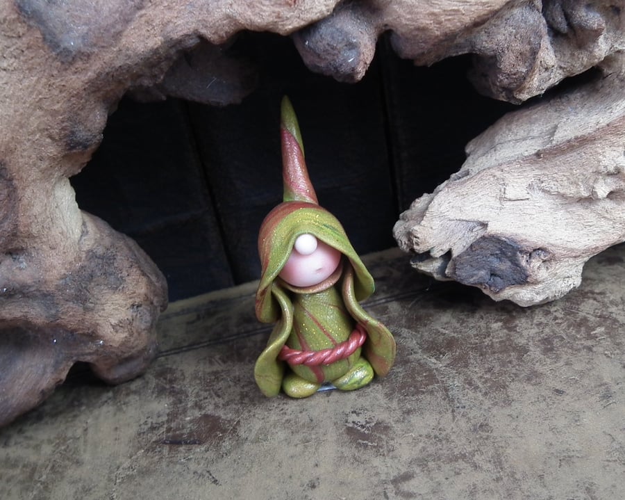 Little-Known-Gnome Master of Stealth 'Keith' OOAK Sculpt by Ann Galvin