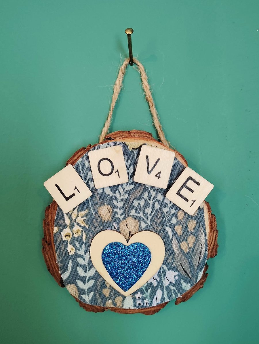 Wooden wall art Love heart (blue)