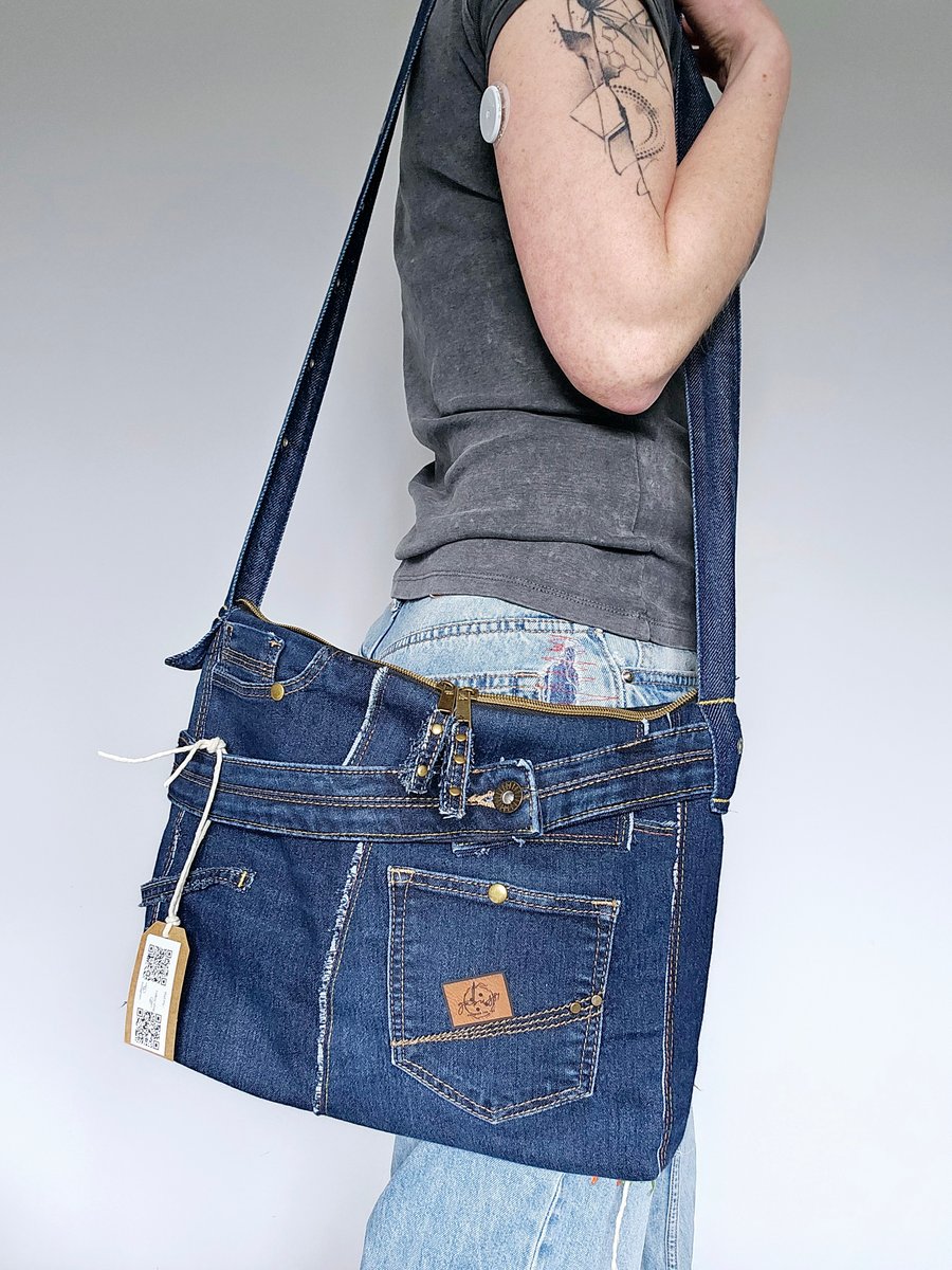 Denim bag Cross body bag Upcyled jeans bag