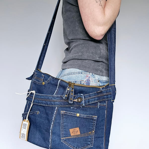 Denim bag Cross body bag Upcyled jeans bag