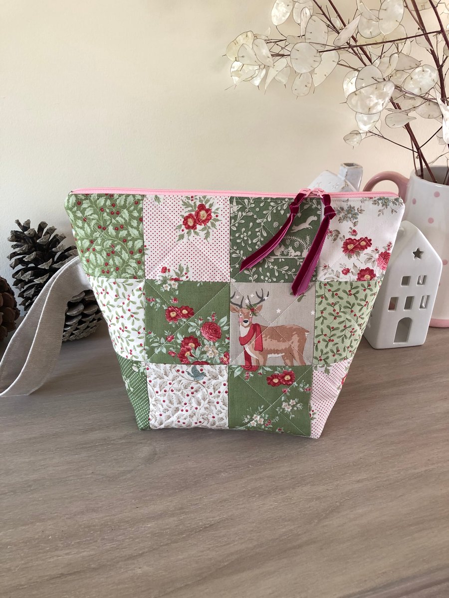 Festive patchwork project bag 5