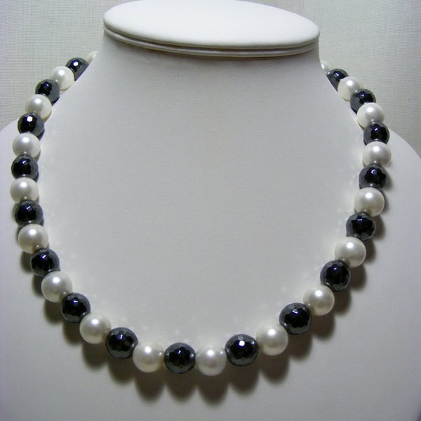 White Shell and Natural Hematite Jewellery Set.