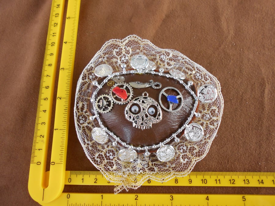 Steampunk Hair Slide with Skull and Joggle Eyes