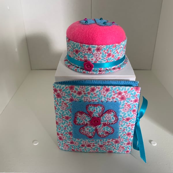 Pincushion and Needlebook Set