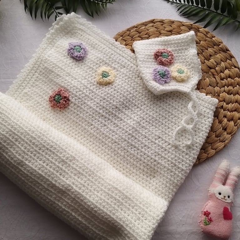 Crochet Blanket Flower Fairy Baby Blanket & Bonnet Set 
