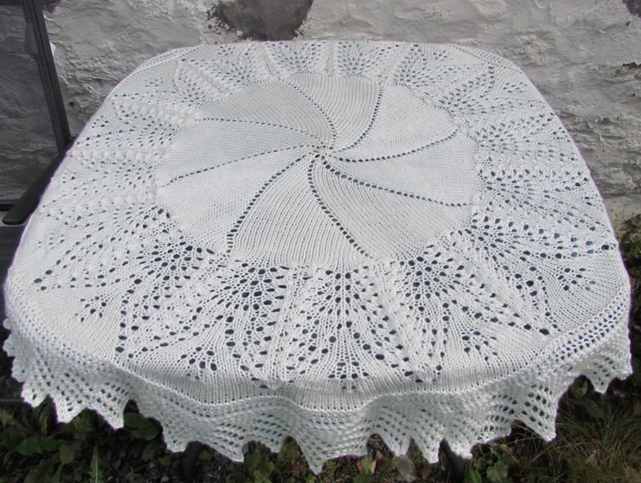 Circular Aran Baby Blanket, hand knit, cream shade, 54" diameter