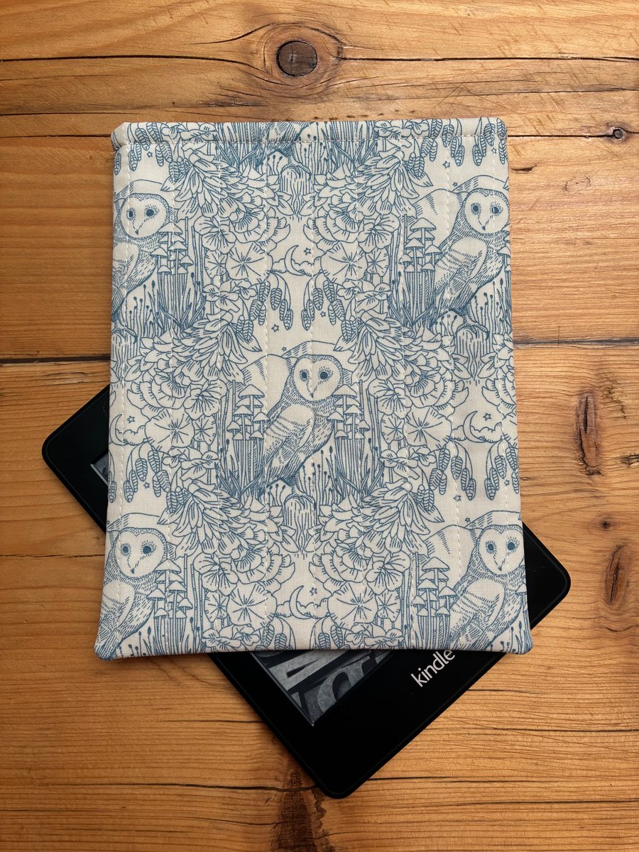 Owl Print Quilted Fabric Sleeve For Kindle 6” Paperwhite 