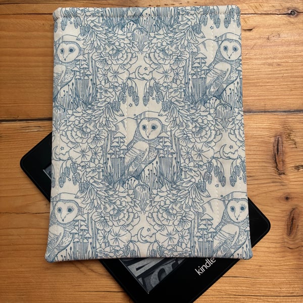 Owl Print Quilted Fabric Sleeve For Kindle 6” Paperwhite 