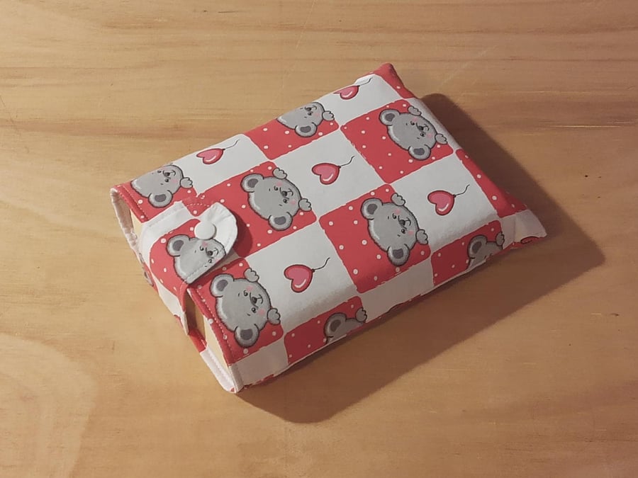 Valentines Day Love Bear Heart Book Sleeve, cute red and white book bag for trav