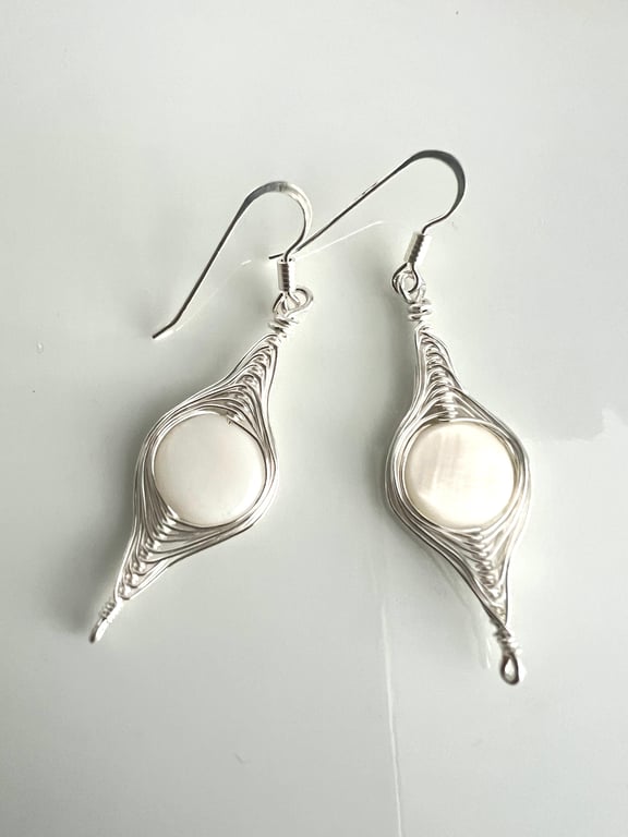 Silver Herringbone Wire Wrapped Earrings with White Mother Of Pearls.