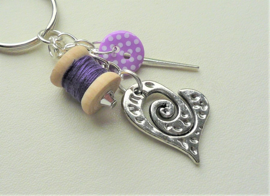 Purple Sewing Keyring or Bag Charm Button Cotton Reel Needle  KCJ4065
