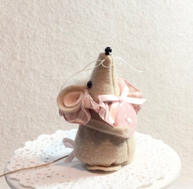 Little Beige Felt Mouse with Spotty Button, Handmade Home Decor, Gift