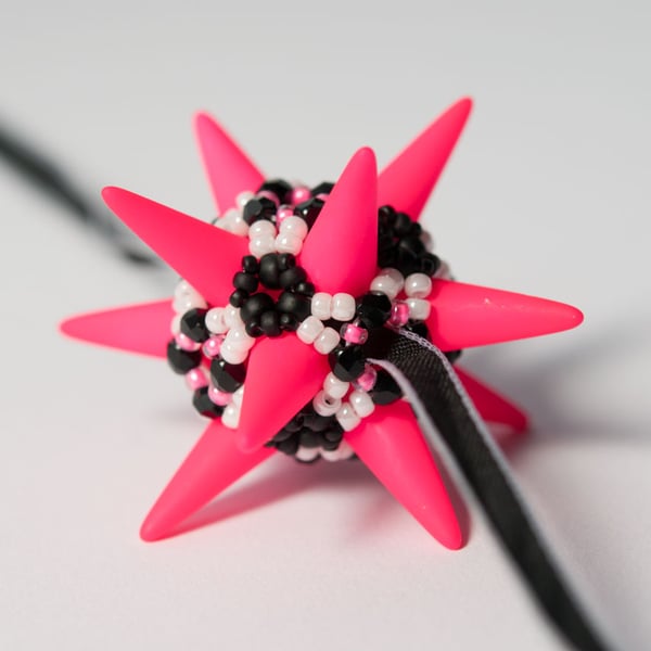 Spike Beaded Beaded Bead Pendant