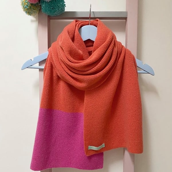 Colour Block Lambswool Scarf