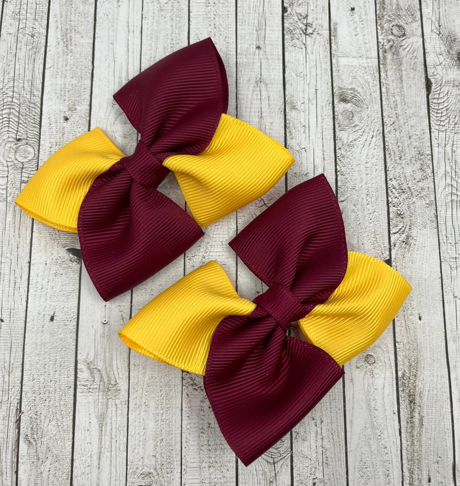 School Wine and Yellow Gold Square Double with Bows on Clips (pair)