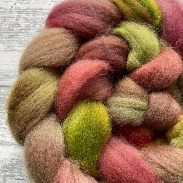 White faced Woodland spinning fibre 100g OOAK