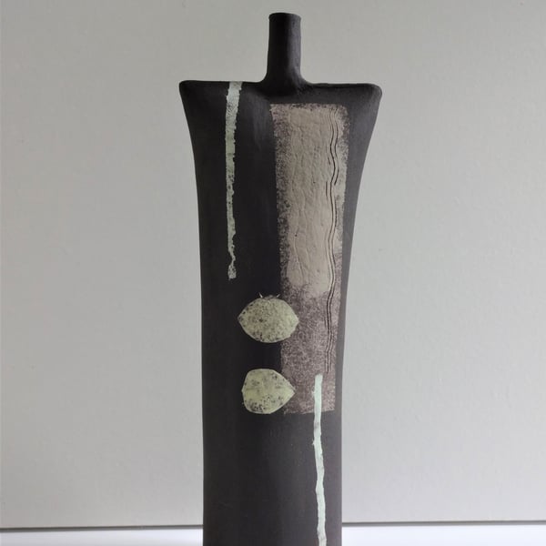 Edward - Black Sculptural Ceramic Form